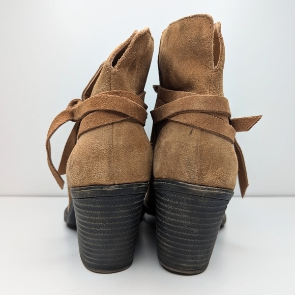 Sole Society Maren tan suede leather ankle boots heeled pull on women's size 11 - Picture 5 of 8